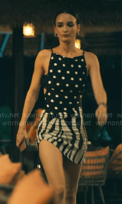 charlotte le bon as chloe in the white lotus season 3